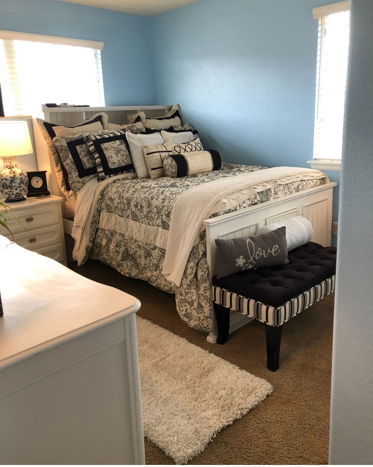 Full Size Bed With Shelves