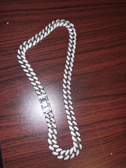 Neckchain