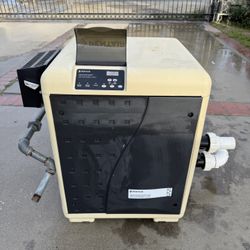 🏊 Pool/Spa Pentair 400k BTUS Heater