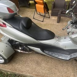 Tryke Motor Bike