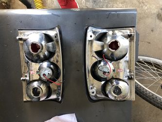 $$FOR SALE!! SE VENDEN$$ LUCESy TRACERAS PARA FORD RANGER $70Y HONDA ACORD!! $70