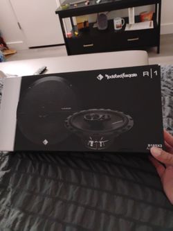 Rockford fosgate R1 65x3 way speakers