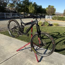 Giant Reign 2 Enduro Bike