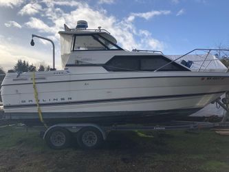 1997 Bayliner 2450 loaded w extras