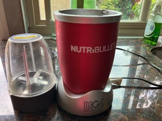 Magic  Bullet 3 pc with lid and cover