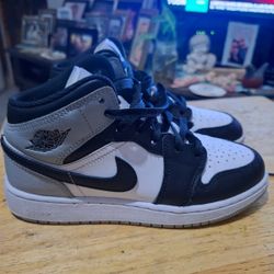 Nike Jordan Size 3.5
