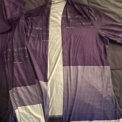 Women’s XL purple and white outfit 