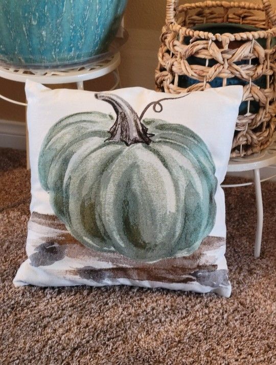 18x18 Fall Pillow