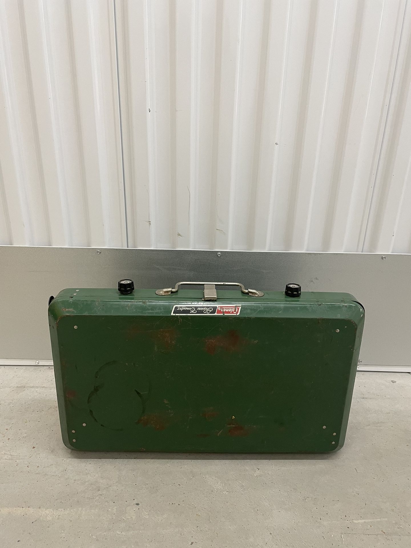 Vintage 2 Burner Coleman Camping Stove