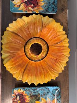 Sunflower Decorative Plates