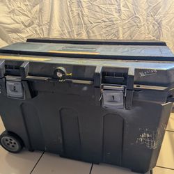 Wheeled 50 Gallon Storage Case Container Stanley Husky Toolbox Locking Sealed Waterproof Rolling Tote Box Chest Camping Gear Shed Garage REI DeWalt ou
