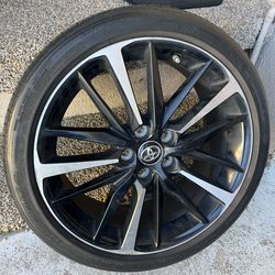 Single Toyota Camry rim 19” oem ( one 1 wheel only )( Solamente Un 1 Rin )