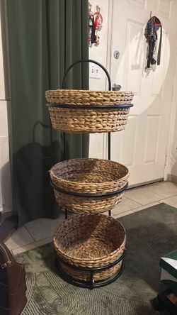 3-Tier Wicker Basket Stand