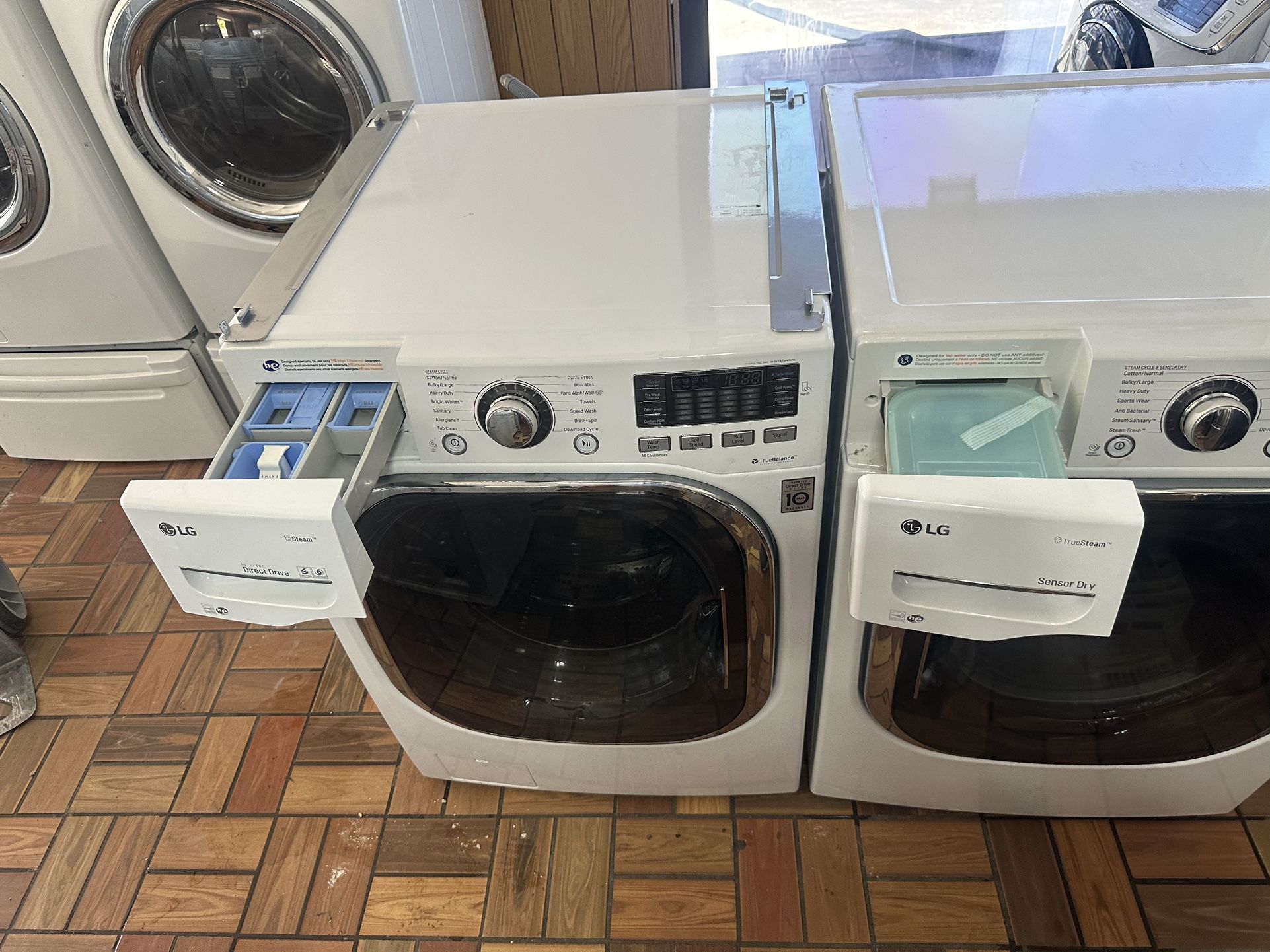 🌅❤️LG Washer And Dryer Gas Steam Nice Set🌅❤️
