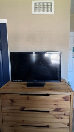 Emerson small Tv