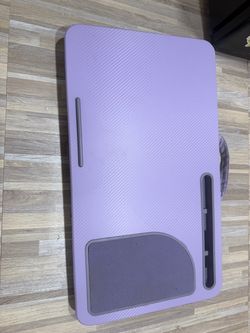 Lap desk