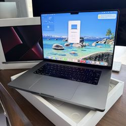 Apple 16” MacBook Pro M2 Max Chip 12-Core CPU 38 Core GPU 32GB Ram 1TB SSD! 90 day warranty!