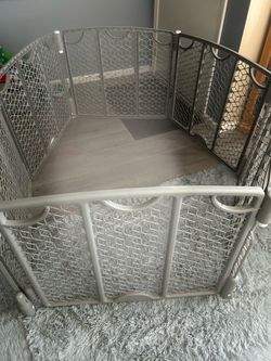 Evenflo Play Pen/Yard