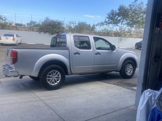 Nissan Pick Up Crewcab 