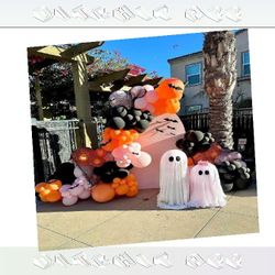 Design Unforgettable Events with Beautiful Balloon Arrangements glass already