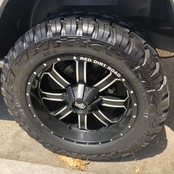 RDR Set brand new 33x12.50x20