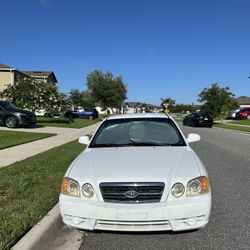 2004 KIA Optima
