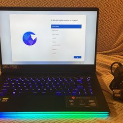 MSI GE66 Raider 11UG-445US - i7-11800H - 32GB RAM - RTX 3070 - 512GB + 1TB SSD