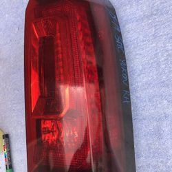 2015-2018 GMC Yukon Tail Light RH