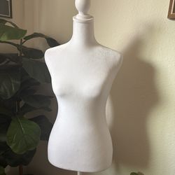 Women mannequin