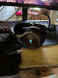 Corsair Virtuoso RGB Wireless SE Gaming Headset - High-Fidelity