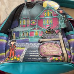 Lounge fly backpacks