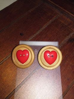 Wooden Button Hearts
