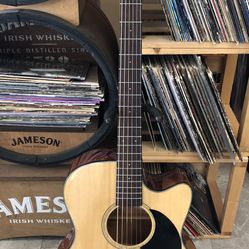 Jasmine Model J036CE-NAT Acoustic Electric Guitar With Travel Pad Case