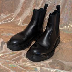 Salvatore Ferragamo Black Leather Chelsea Boots