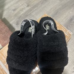 Ugg Black Slippers Size 10