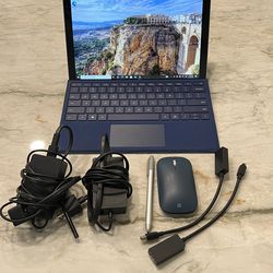 Microsoft Surface Pro 4 (i7, 8gb, 256gb) + Accesories