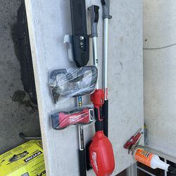 Milwaukee Fuel M18 Pole Chainsaw With Extension Tool Only 