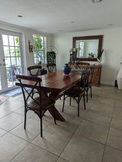 Farmhouse dinning room set with 6 chairs