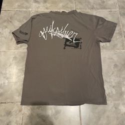 VTG 90s Y2K Quicksilver Surfing Skateboard Santa Monica CA Graphic T-Shirt SZ M