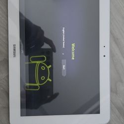 Samsung Tablet 10.1 WiFi ÷ LTE 