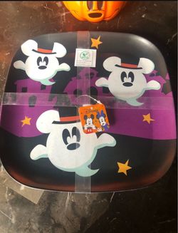 Mickey Mouse Halloween plates set of 4