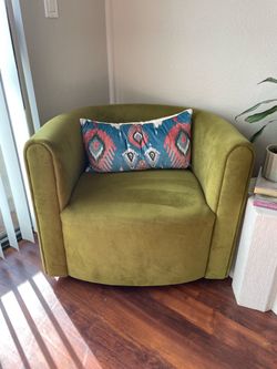 Green Velvet Chair