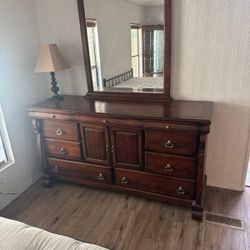 Bedroom Dresser And Night Stand 