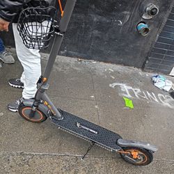 Honey Whale M2 MAX-B Electric Scooter