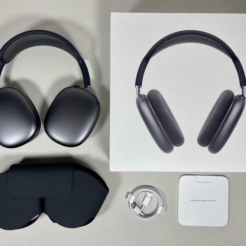 Brand New Apple Airpod Max Headphones, Space Grey Color Way.