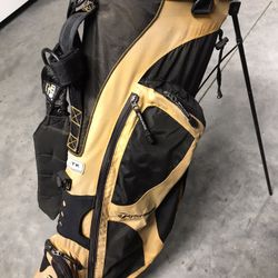 Taylormade Lite Weight Golf Bag