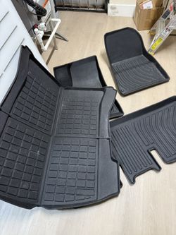 Tesla Model 3 Floor Mats
