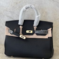 Women’s luxury bags $400-$500