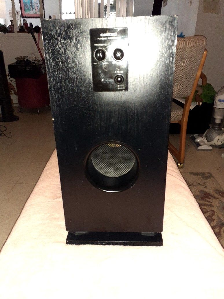Onkyo SKW-50 Powered Subwoofer