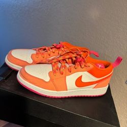 Nike Dunks Size 7